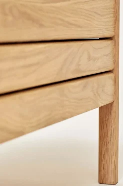 Benk - A Line Storage Bench 111 Eik