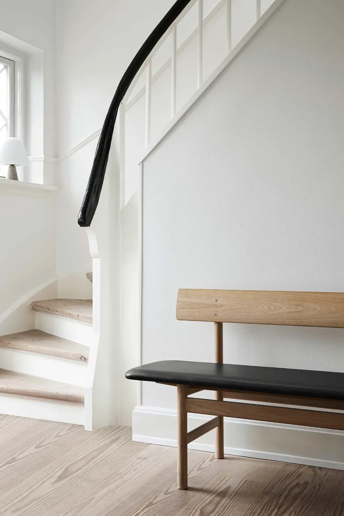 Benk - BM Bench 3171 Såpet Eik / 95 Cognac Lær