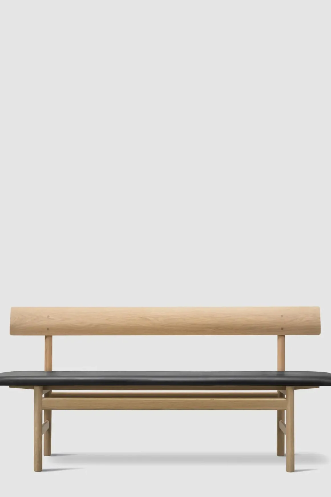 Benk - BM Bench 3171 Såpet Eik / Omni Black 301