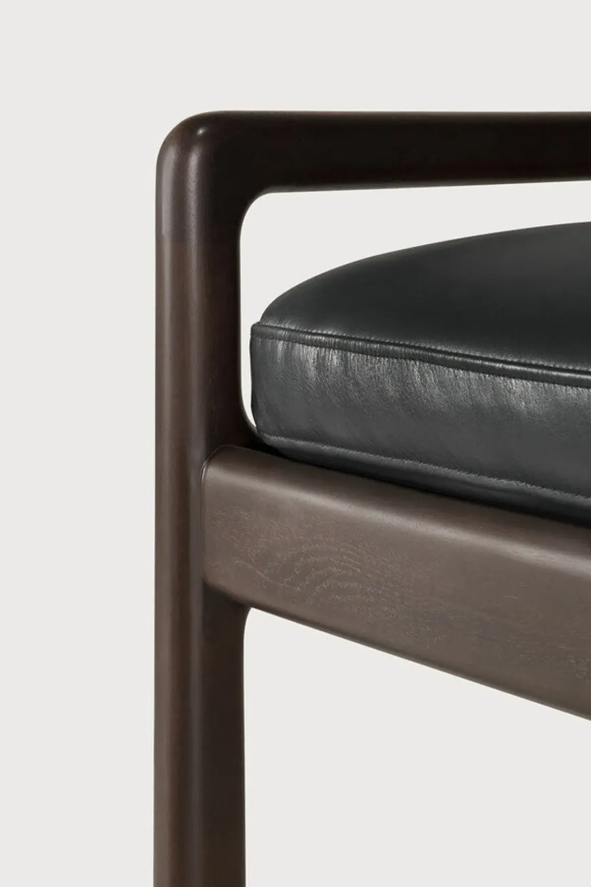 Benk - Jack Mahogany/Black Leather