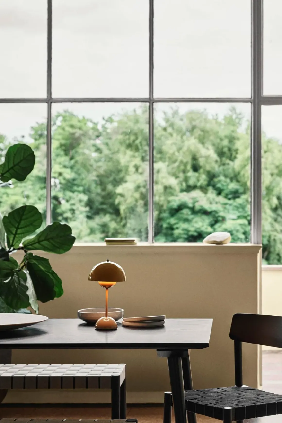 Benk - TK5 Betty Sort/Natur 157cm x 36cm x H: 46cm