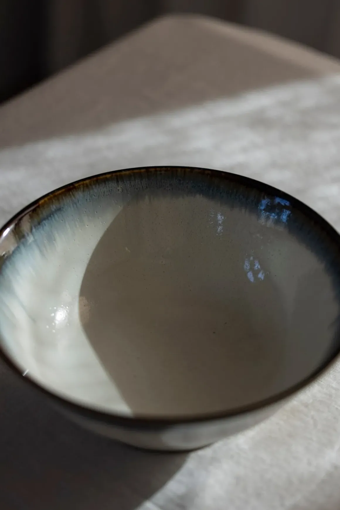 Bolle - Japansk Keramikk Dia21xH8,5cm Hvit M/Blå Kant