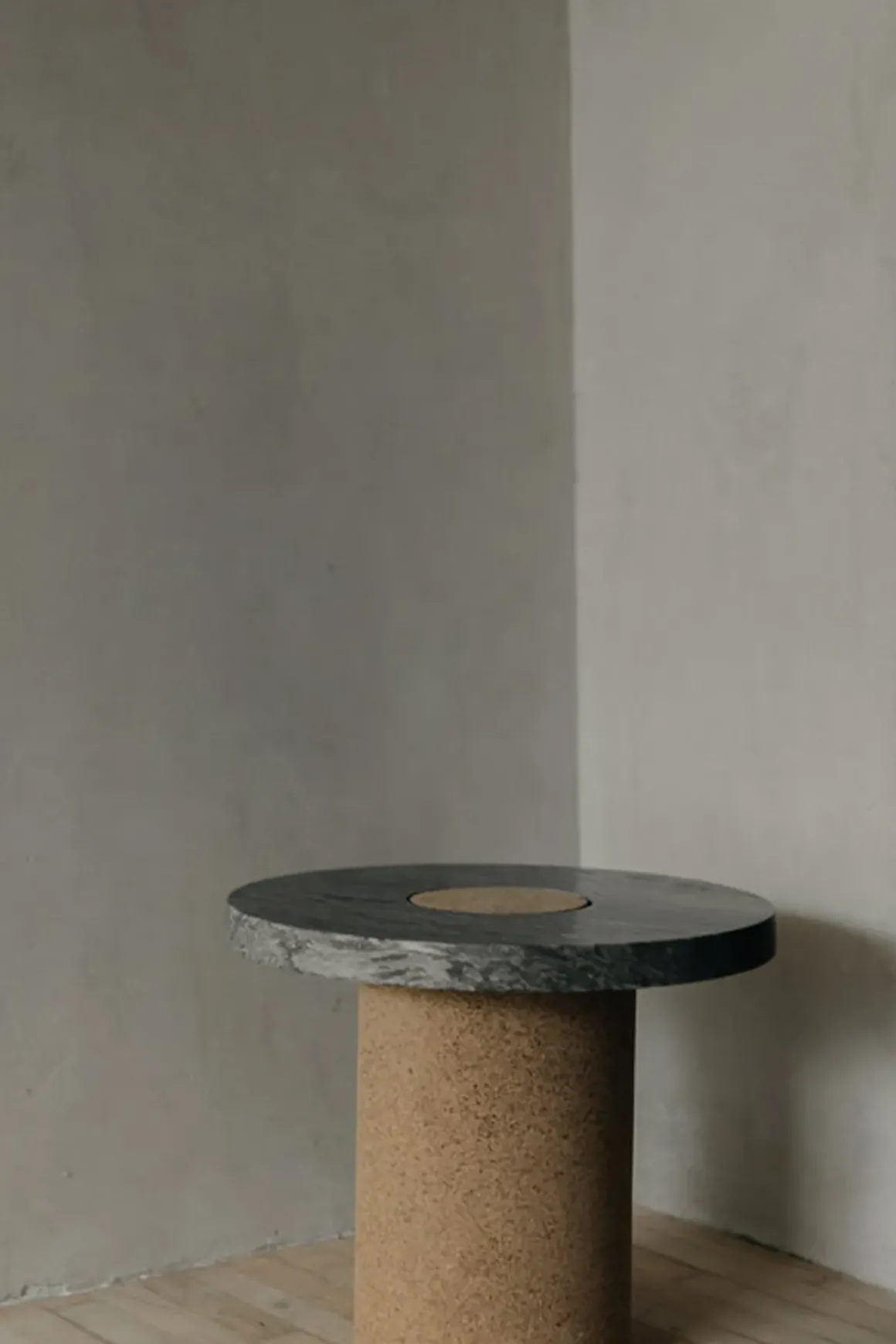 Bord - Sintra h42cm dia60cm Black Marble/Cork