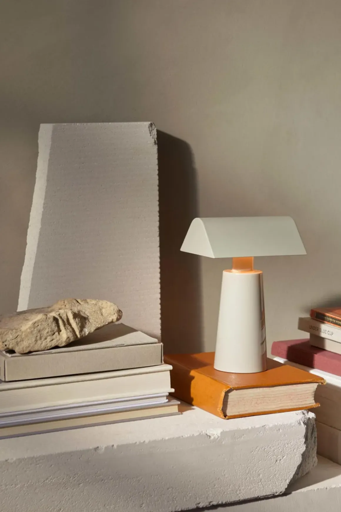 Bordlampe - Caret Portable MF1 Silk Grey