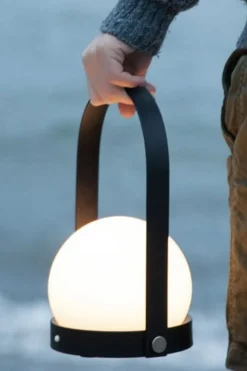 Bordlampe - Carrie Portable LED Black