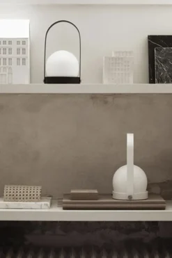 Bordlampe - Carrie Portable LED Black