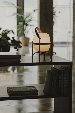 Bordlampe - Cestita Bateria Portable Opal Glass