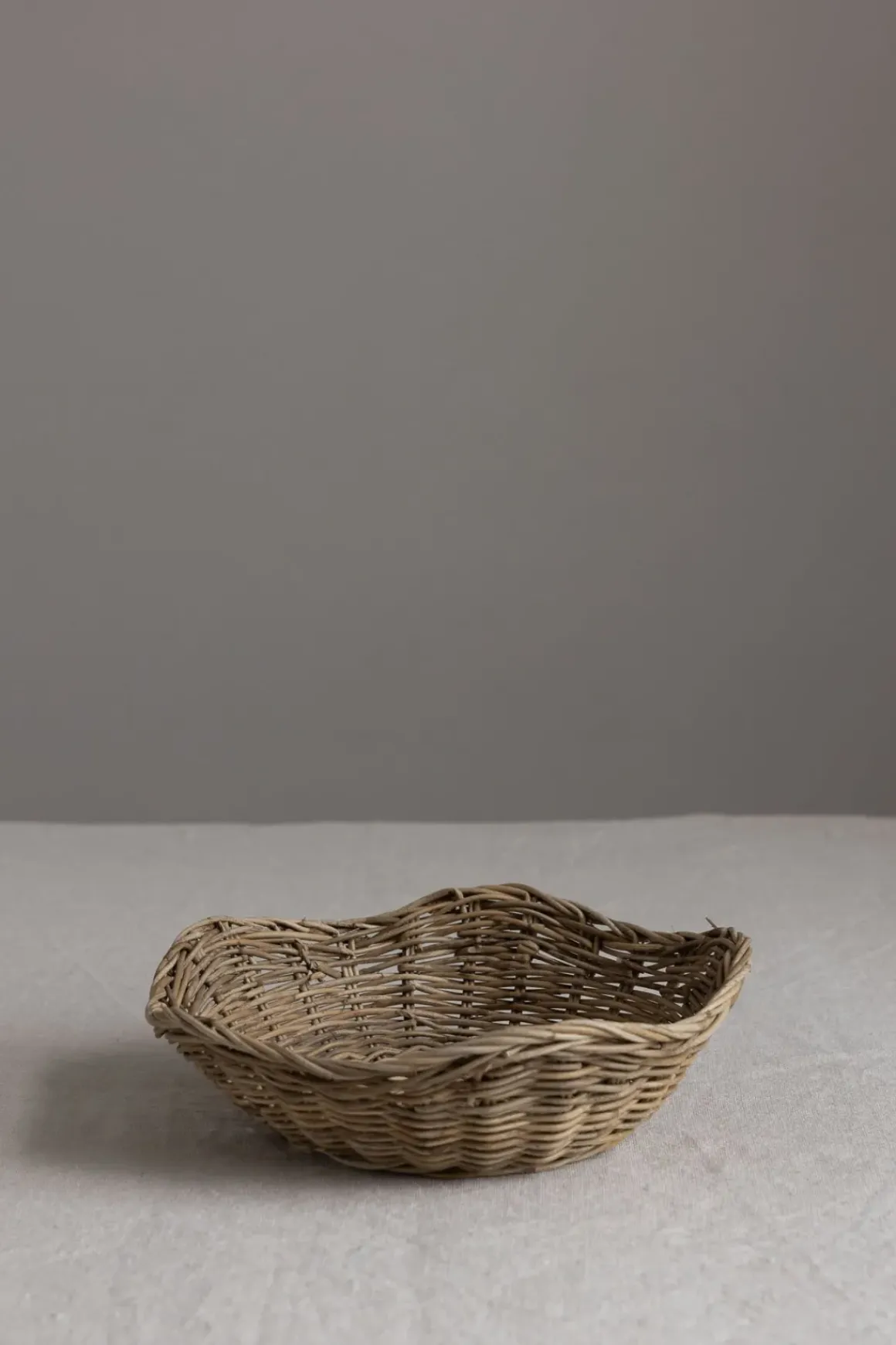 Brødkurv - Wave Dia24cm Grå