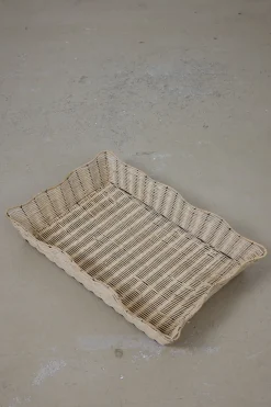 Brett - Wicker Dora Tray