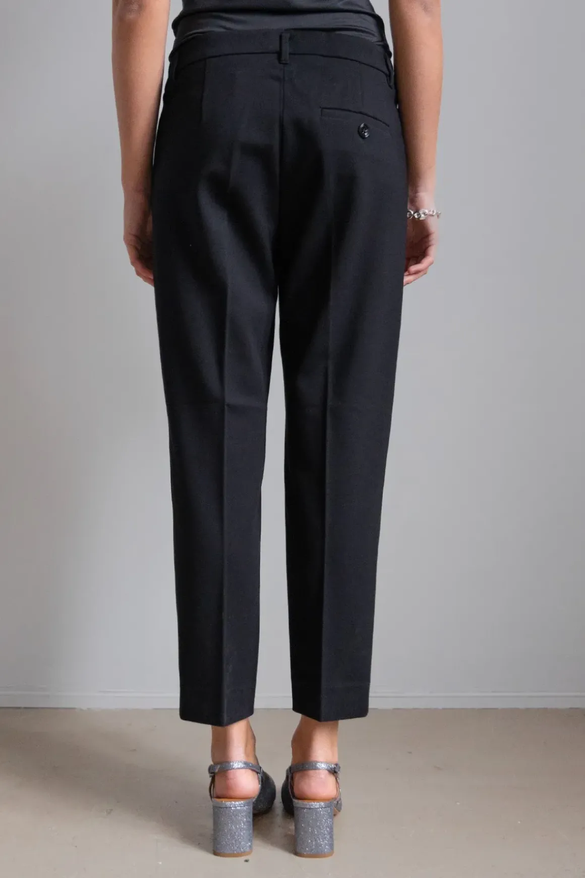 Bukse - Signature Fit Emotional Essence Pure Black