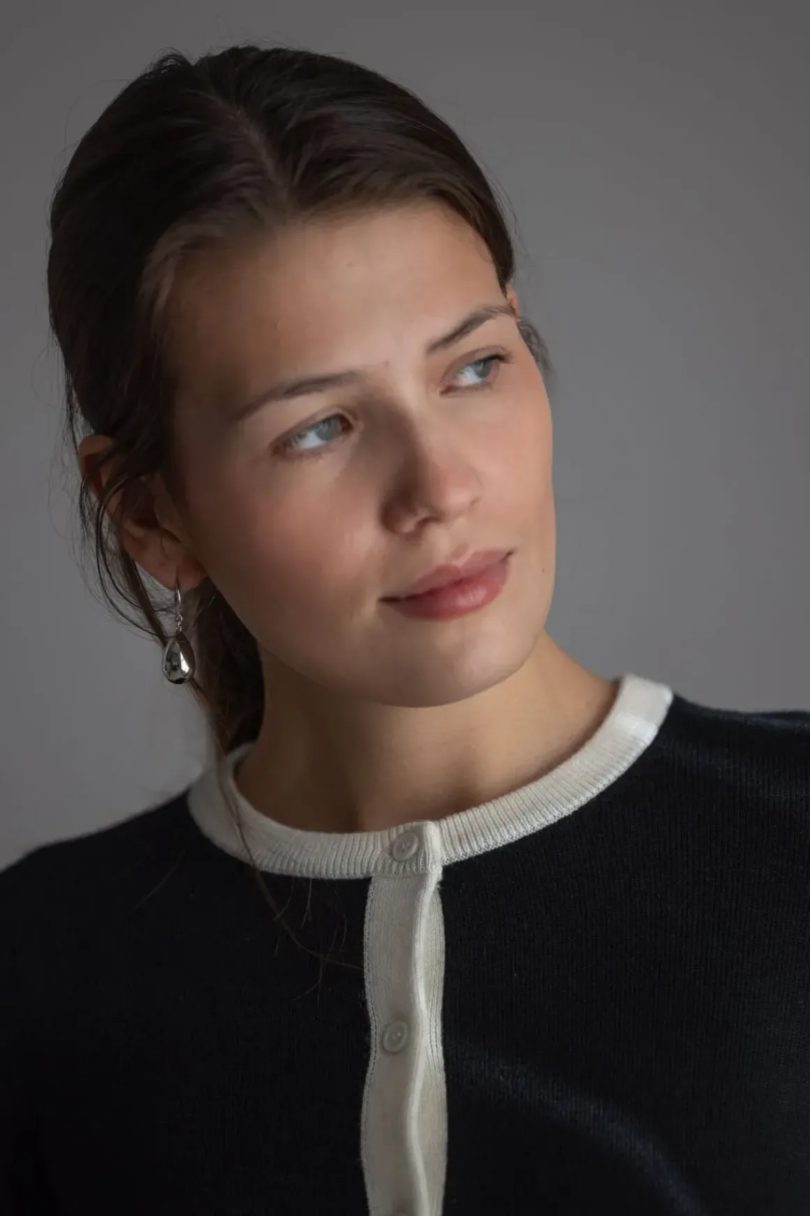 Cardigan - Classic Merino Cardigan Black Cream