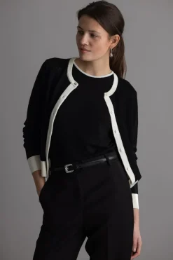 Cardigan - Classic Merino Cardigan Black Cream