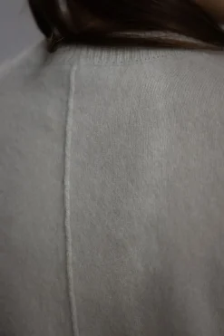 Cardigan - Fluffy Statements