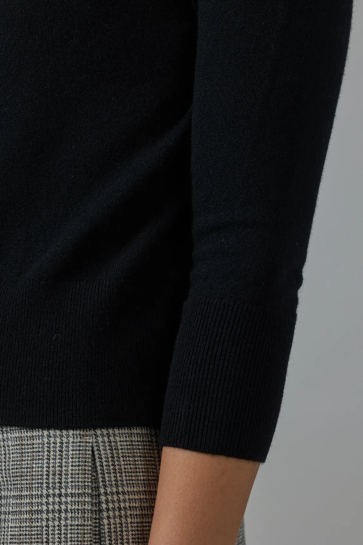 Cardigan - Pearl Button Black