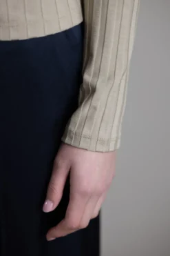 Cardigan - Rib L/S Collared Button Up