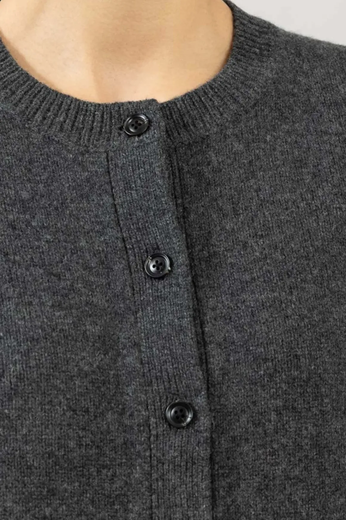 Cardigan - Toulouse Tee Graphite