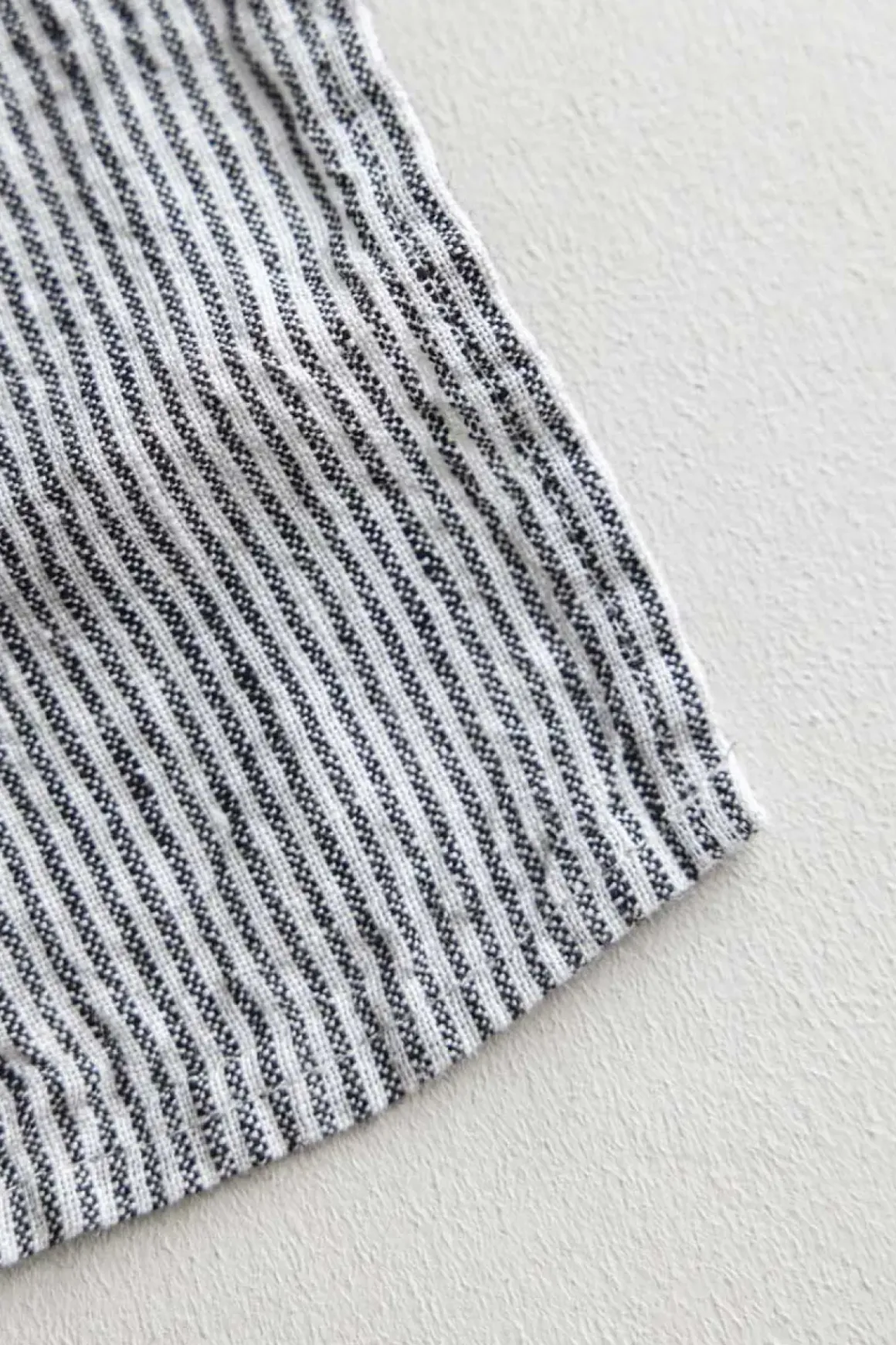 Duk - Stripe Black/White