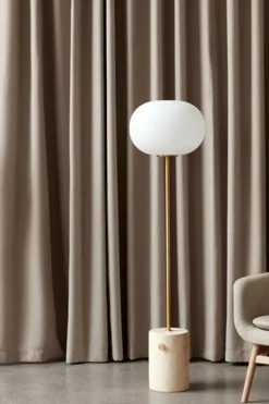 Gulvlampe - JWDA Travertine/Brushed Brass