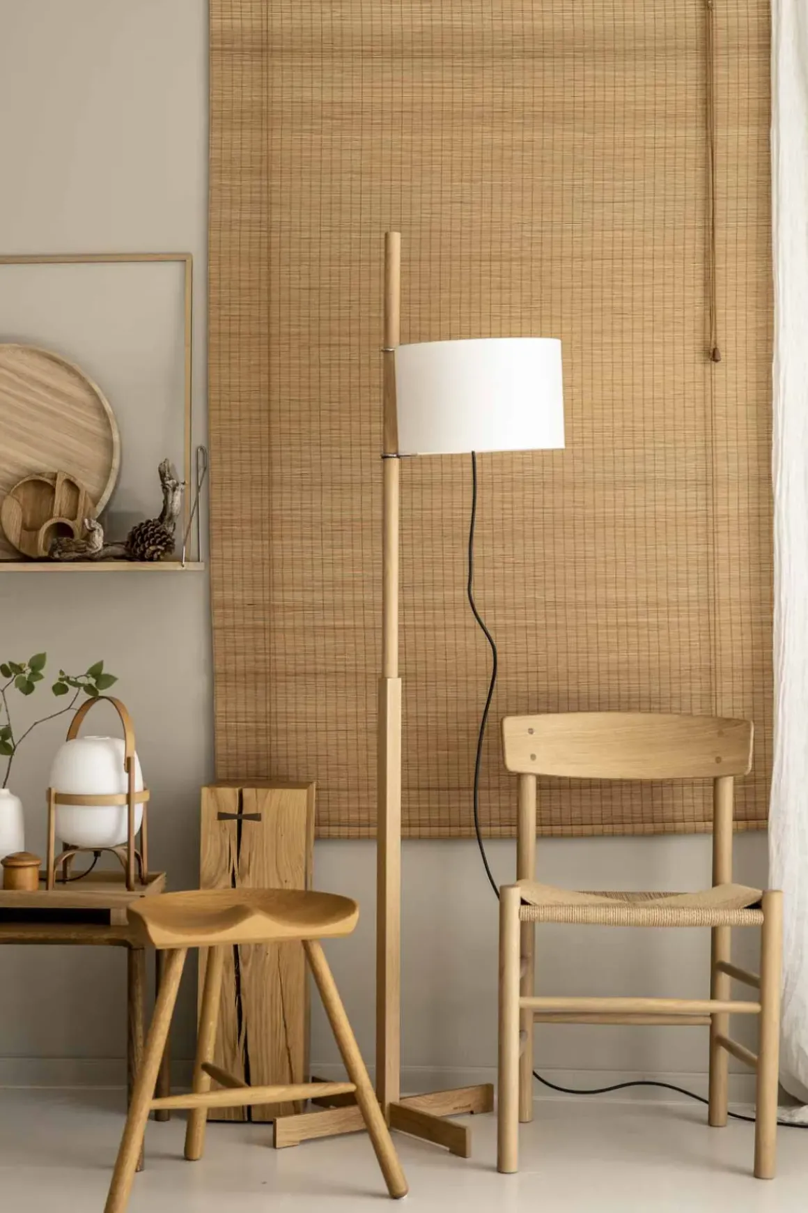 Gulvlampe - TMM Natural Oak White Parchment