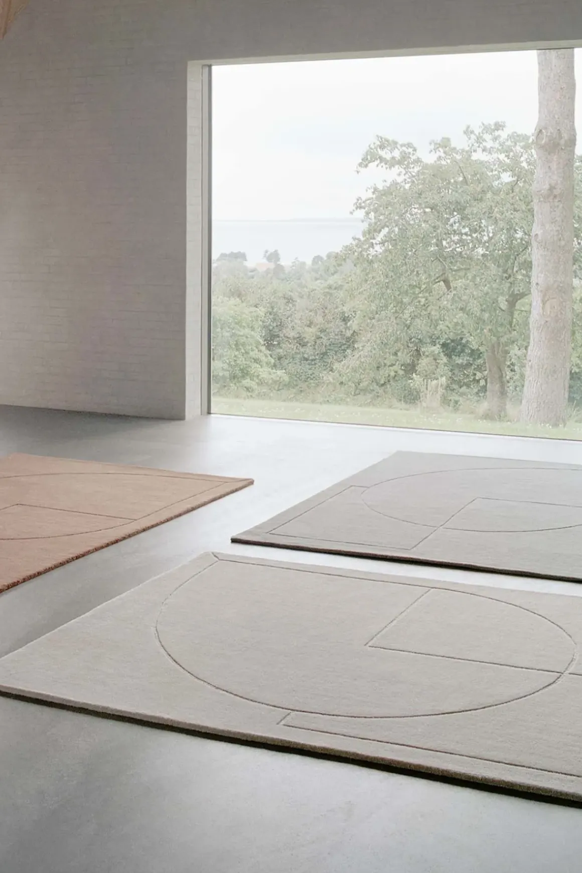 Gulvteppe - Lineal Poem Beige