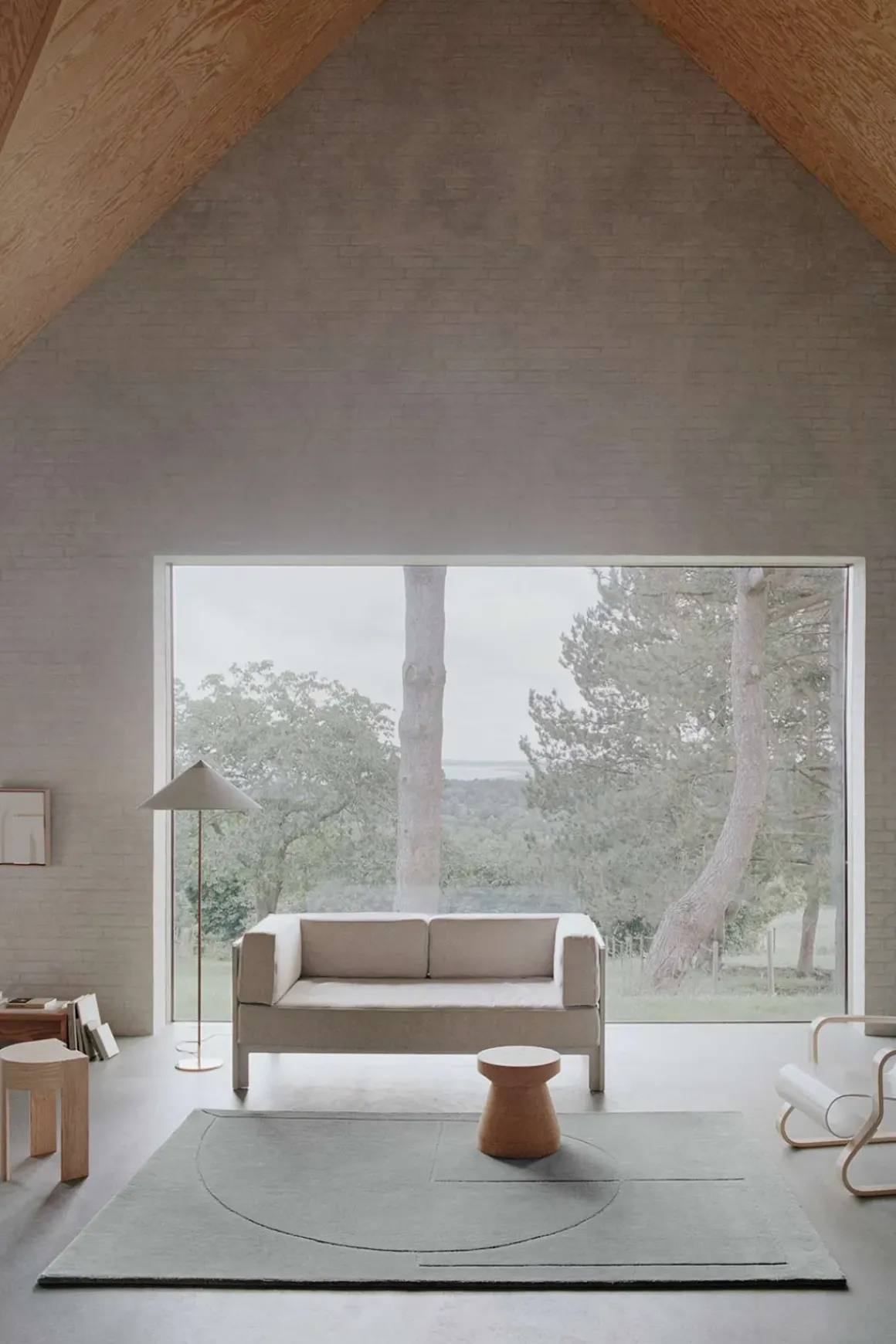 Gulvteppe - Lineal Poem Beige