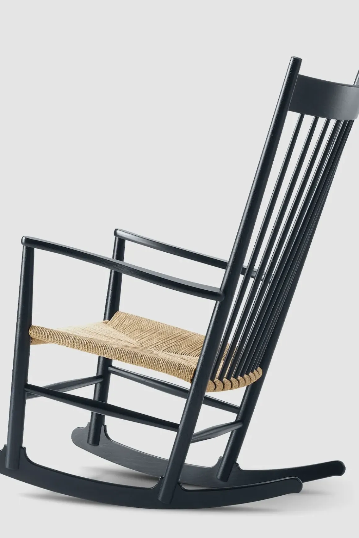 Gyngestol - J16 Natur Papirgarn / Sortlakkert