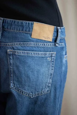 Jeans - Featherweight Baggy Dre Low Rise Boyfriend Millerton