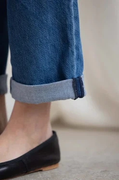 Jeans - Featherweight Baggy Dre Low Rise Boyfriend Millerton