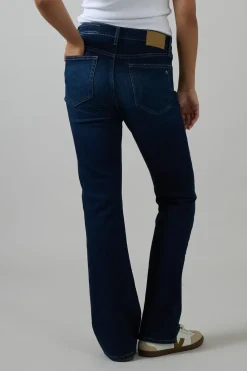Jeans - Peyton Mid-Rise Bootcut Branson