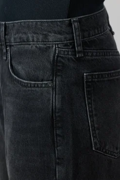 Jeans - Shea High-Rise Straight Black Stained