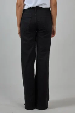 Jeans - The Twister Sneak