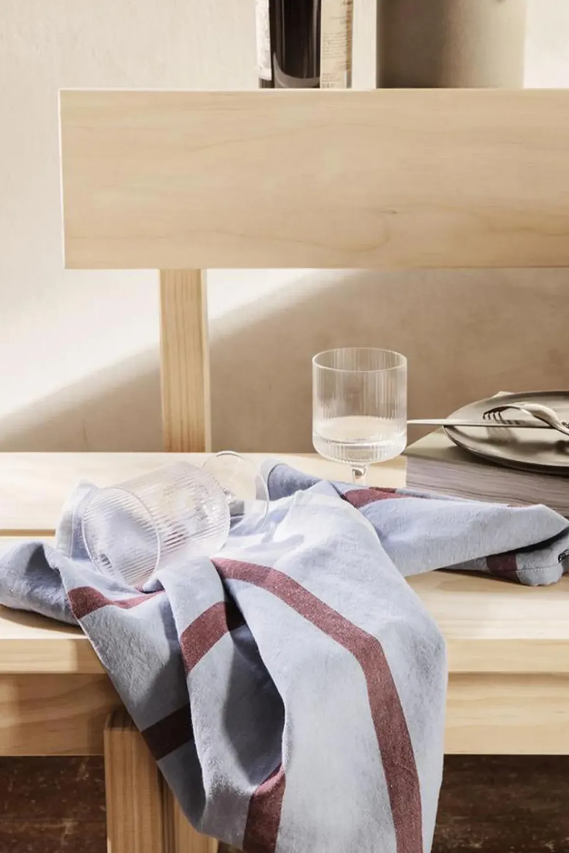 Kjøkkenhåndkle - Hale Tea 50x70cm Faded Blue/Burgundy