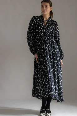 Kjole - Floral Volumes Blue/White Flower Garden