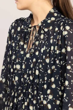 Kjole - Floral Volumes Blue/White Flower Garden