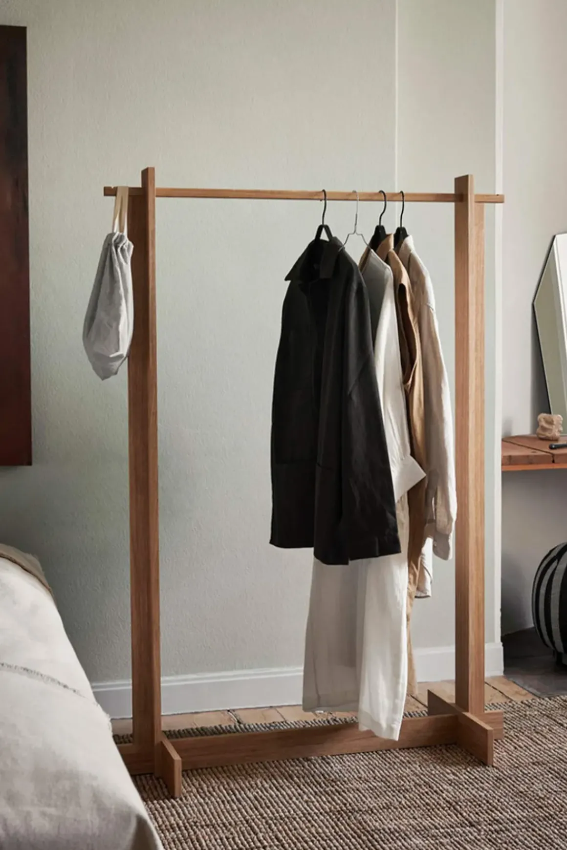 Klesstativ - Bridge Clothes Rack Oiled Oak