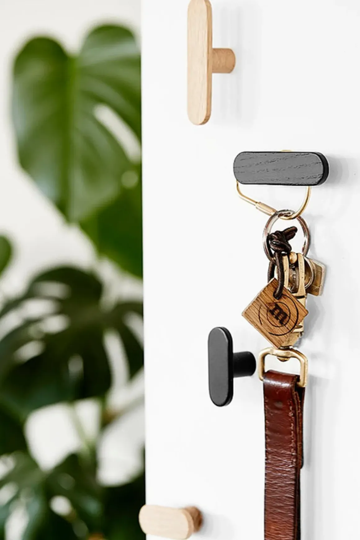 Knagg - Band Knob/Hook L Black