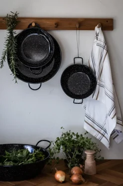 Knaggrekke - 6 knagger 80cm Teak