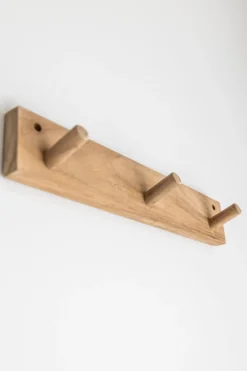 Knaggrekke - 3 knagger Teak