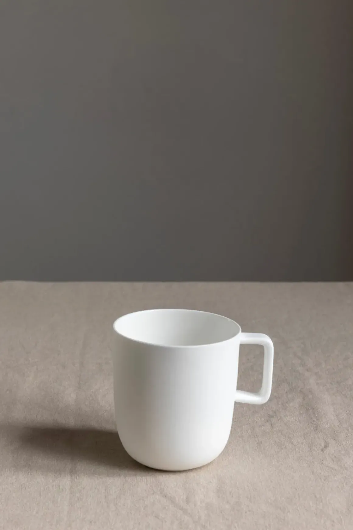 Kopp - Base Tea m/Hank Hvit