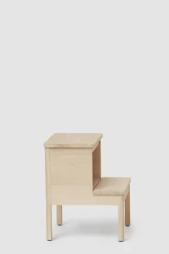 Krakk - A Line Step Stool Hvitoljet Eik