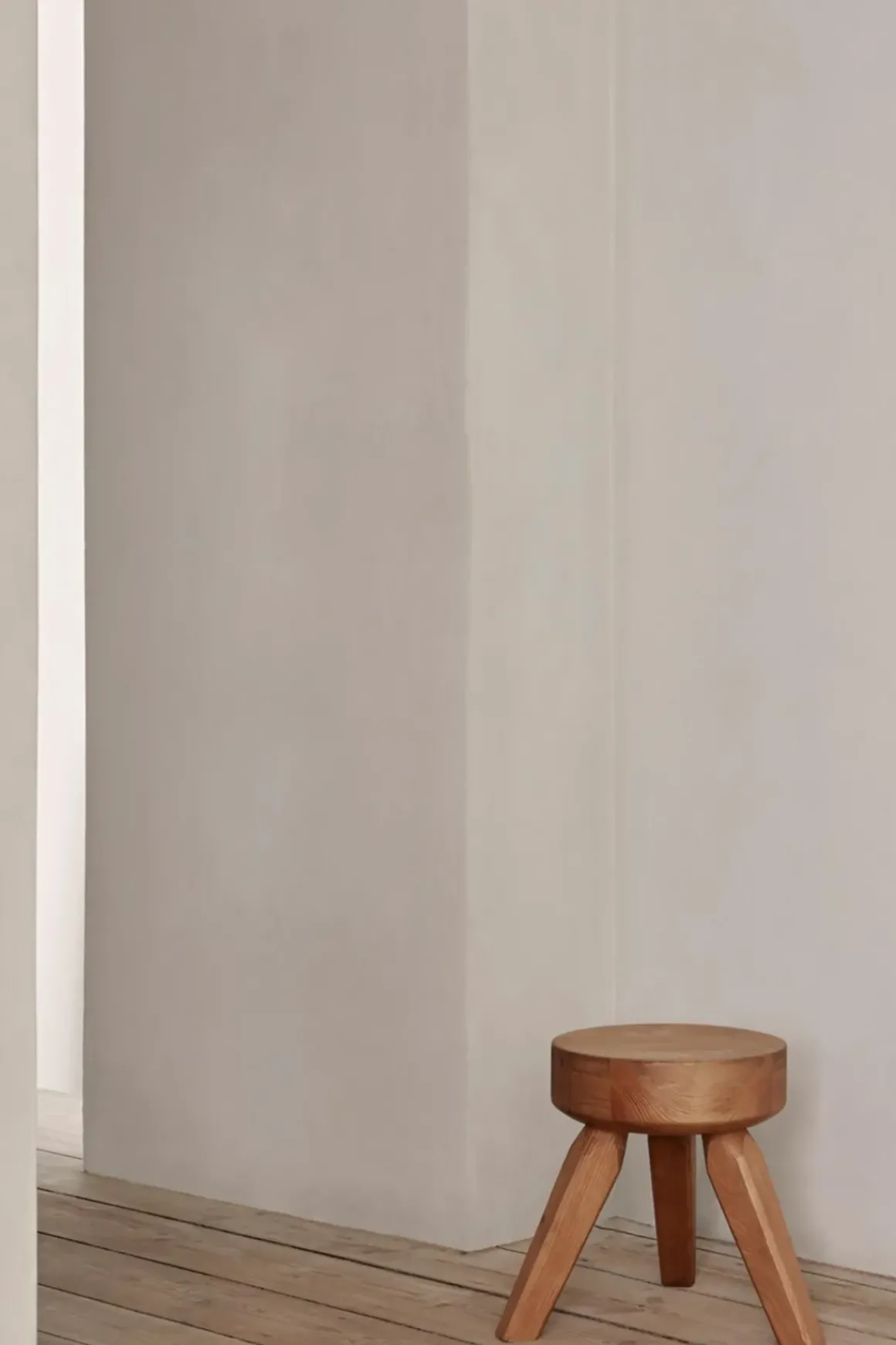 Krakk - AML Stool h31cm Orange Pine