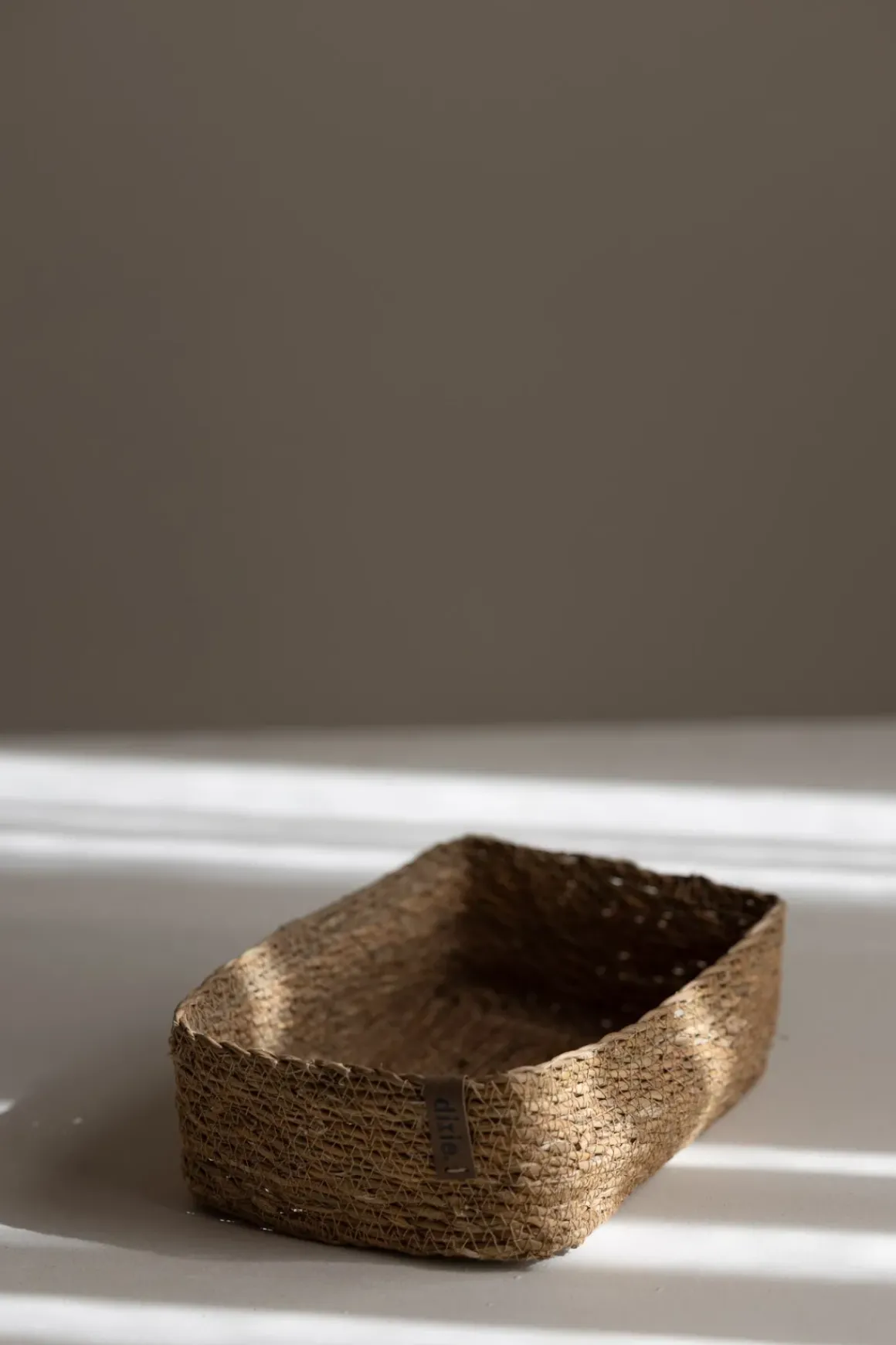 Kurv - Emil Low 22X15X7cm