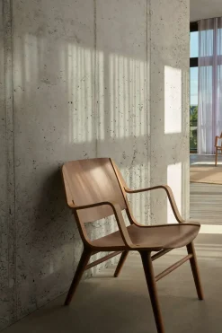 Loungestol - AX HM11 Oak/Walnut