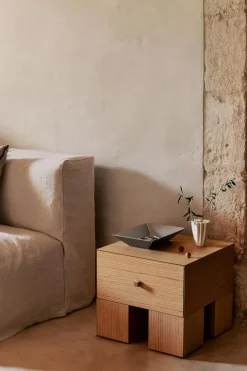 Nattbord - Kuben Oak