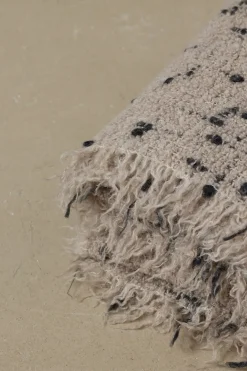 Pledd - Peg Throw 150x200cm Piuma