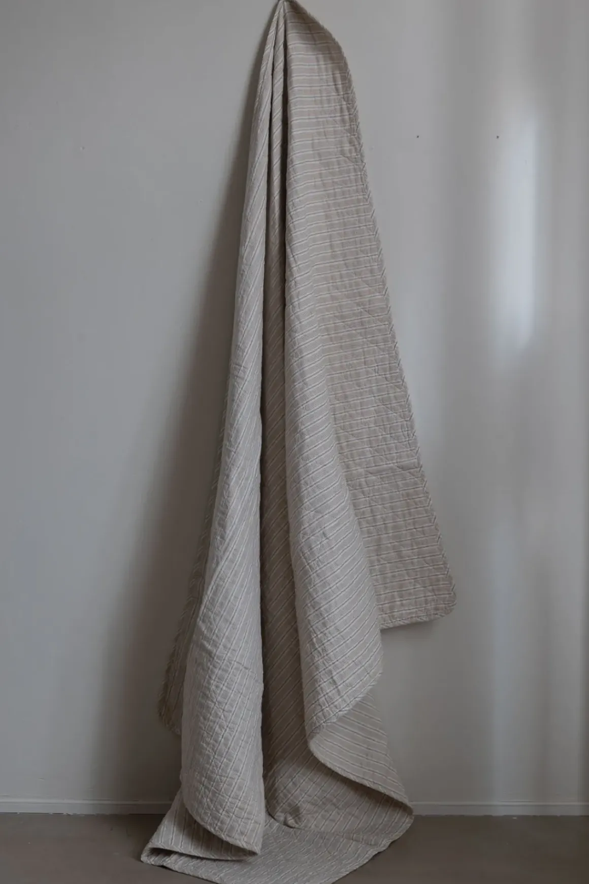 Pledd - Quilt 140x180cm Beige