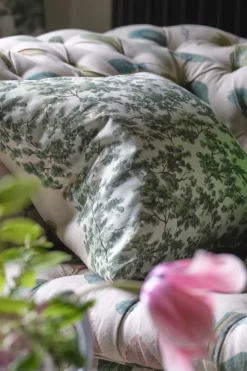 Pute - La Rose 50x50cm