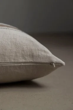 Putetrekk - Belgian 50x50cm Tinos