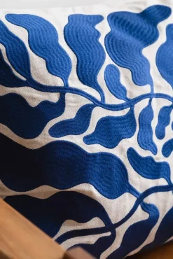 Putetrekk - Leaves Embroidered 48x48cm Blue