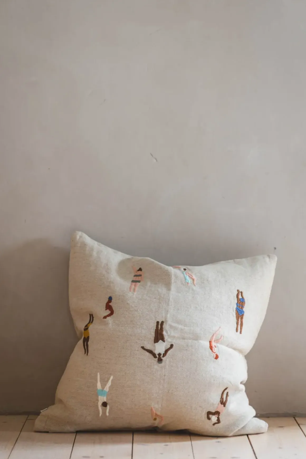 Putetrekk - Swimmers Embroidered 48x48cm